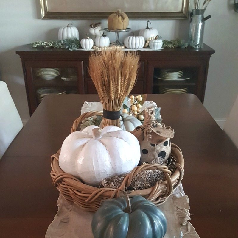 paint vintage inspired pumpkins for fall