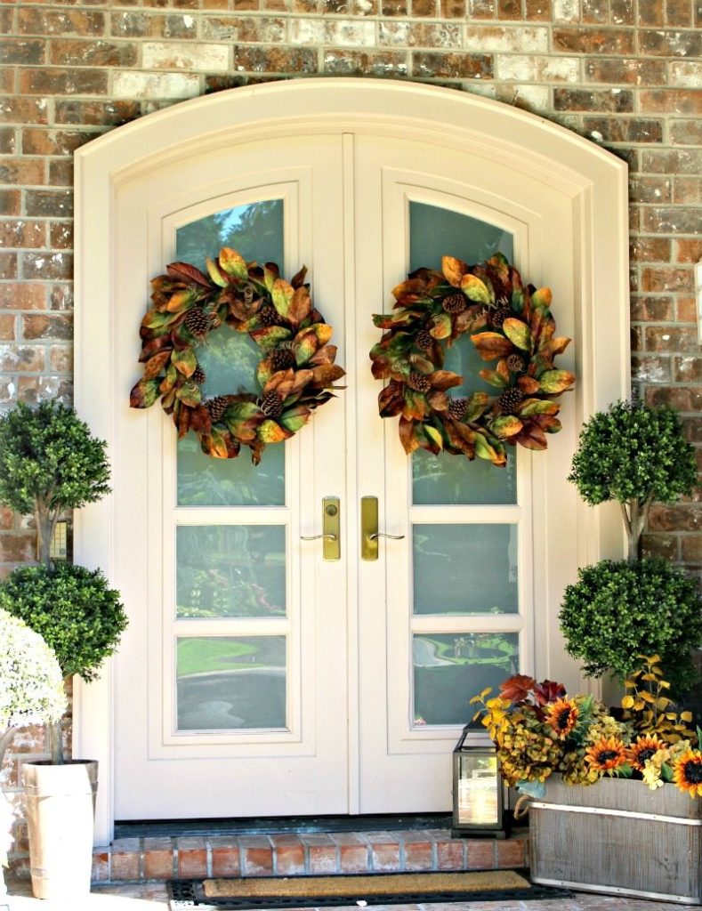 Fall front door entry