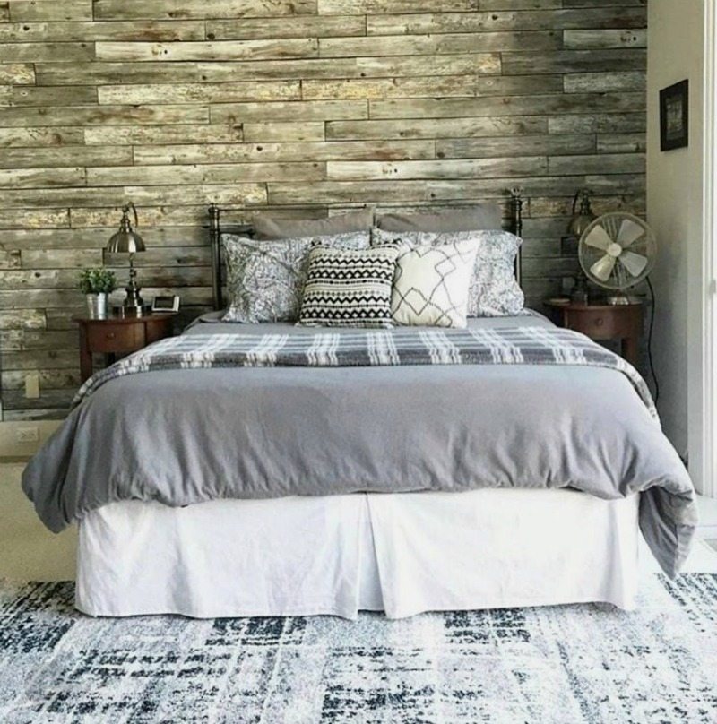 how to decorate a farmhouse bedroom