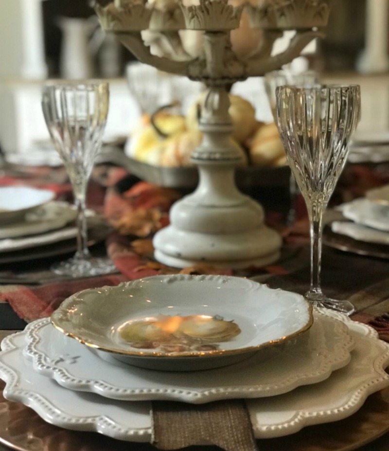 glamorous plates and dining setting