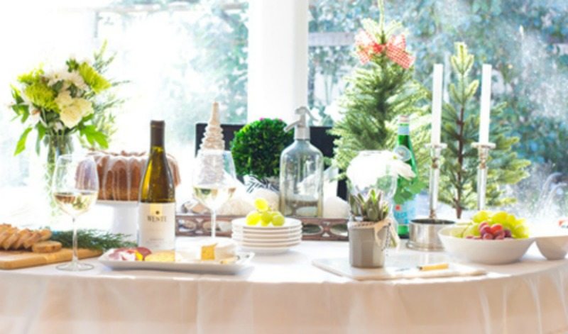 Hostess success made easy beautiful holiday tablesetting