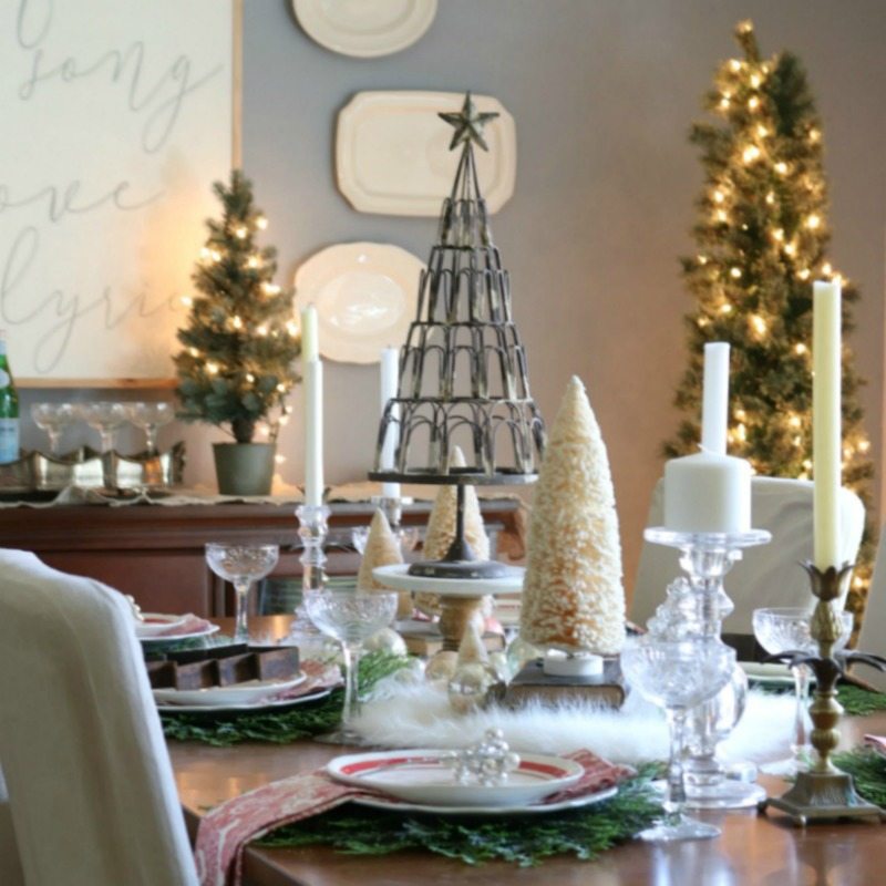 Design Festive Holiday Table