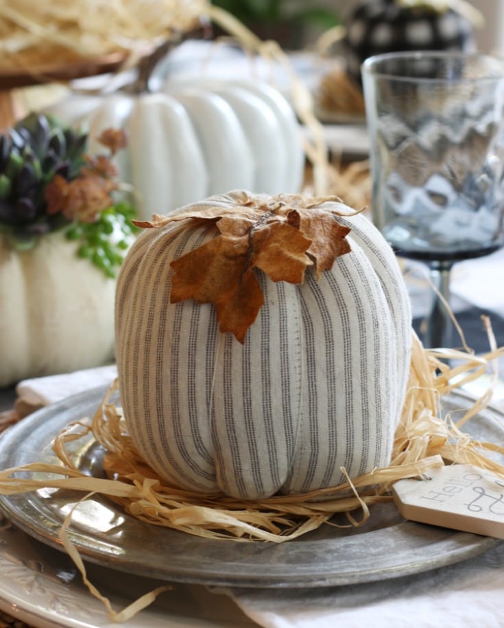 fall table fabric pumpkins