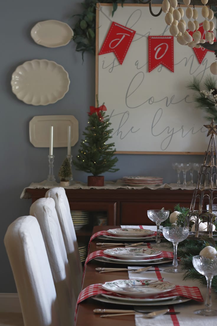 Christmas dining room festive holiday traditions red and green