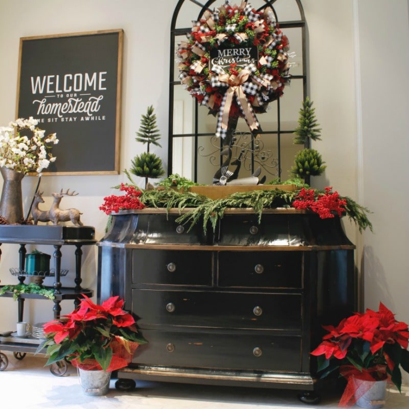 How to Create Your Most Festive Holiday Home