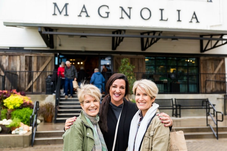 Women bonding Magnolia Market