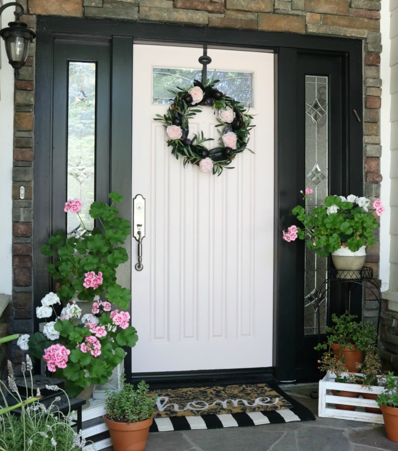 angled-front-door-crop-the-design-twins-diy-home-decor-inspiration-blog