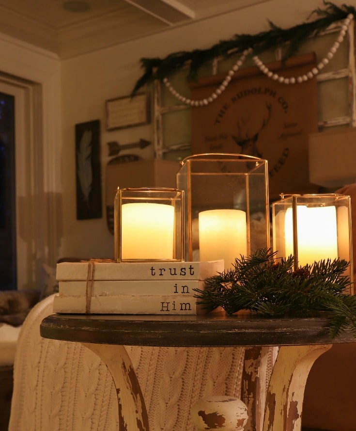 cozy lighting for your holiday living room