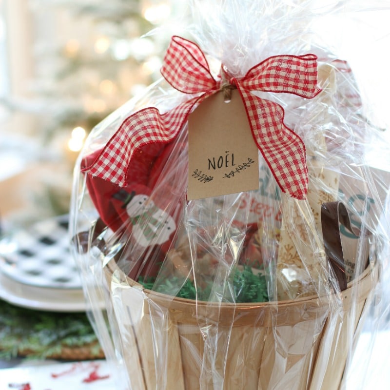 learn how to put together the perfect beginner baker's Christmas gift basket