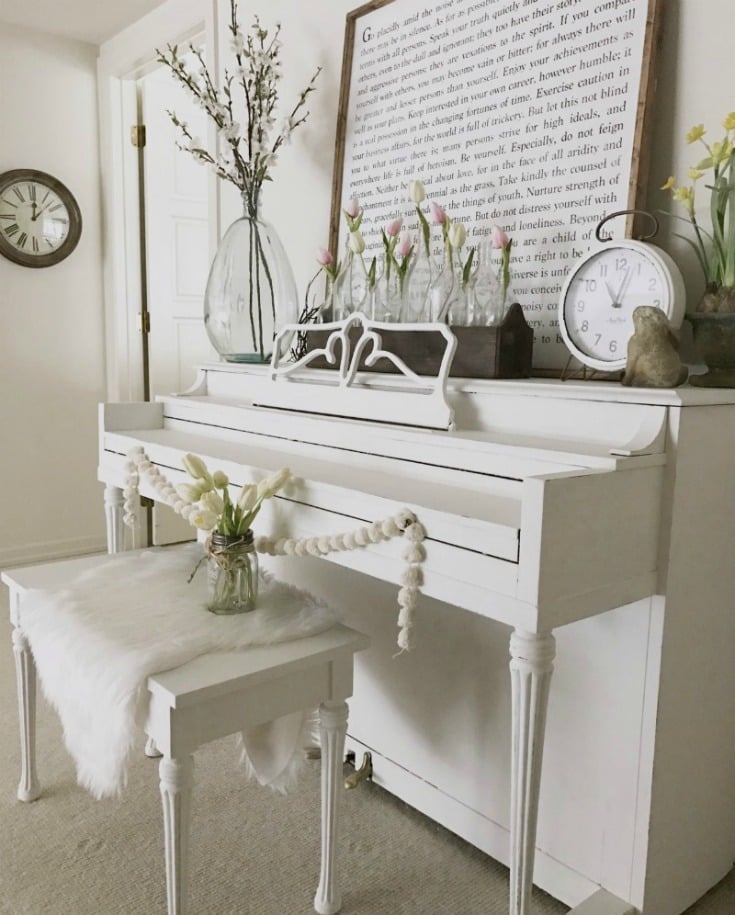 chalk painted piano DIY painting transformation
