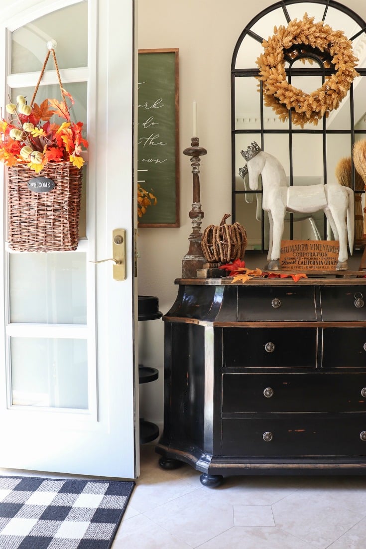 fall front entryway decor