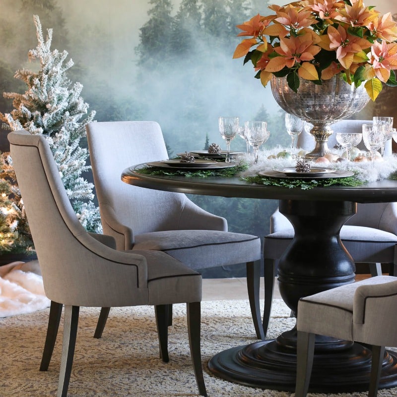 How to Easily Decorate an Elegant Dining Room