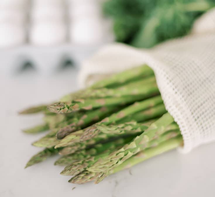 fresh asparagus is wonderful source of nutrition to eat healthy