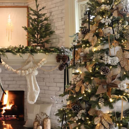 How to Easily Design the Most Admired Christmas Tree with Ribbon Right Now